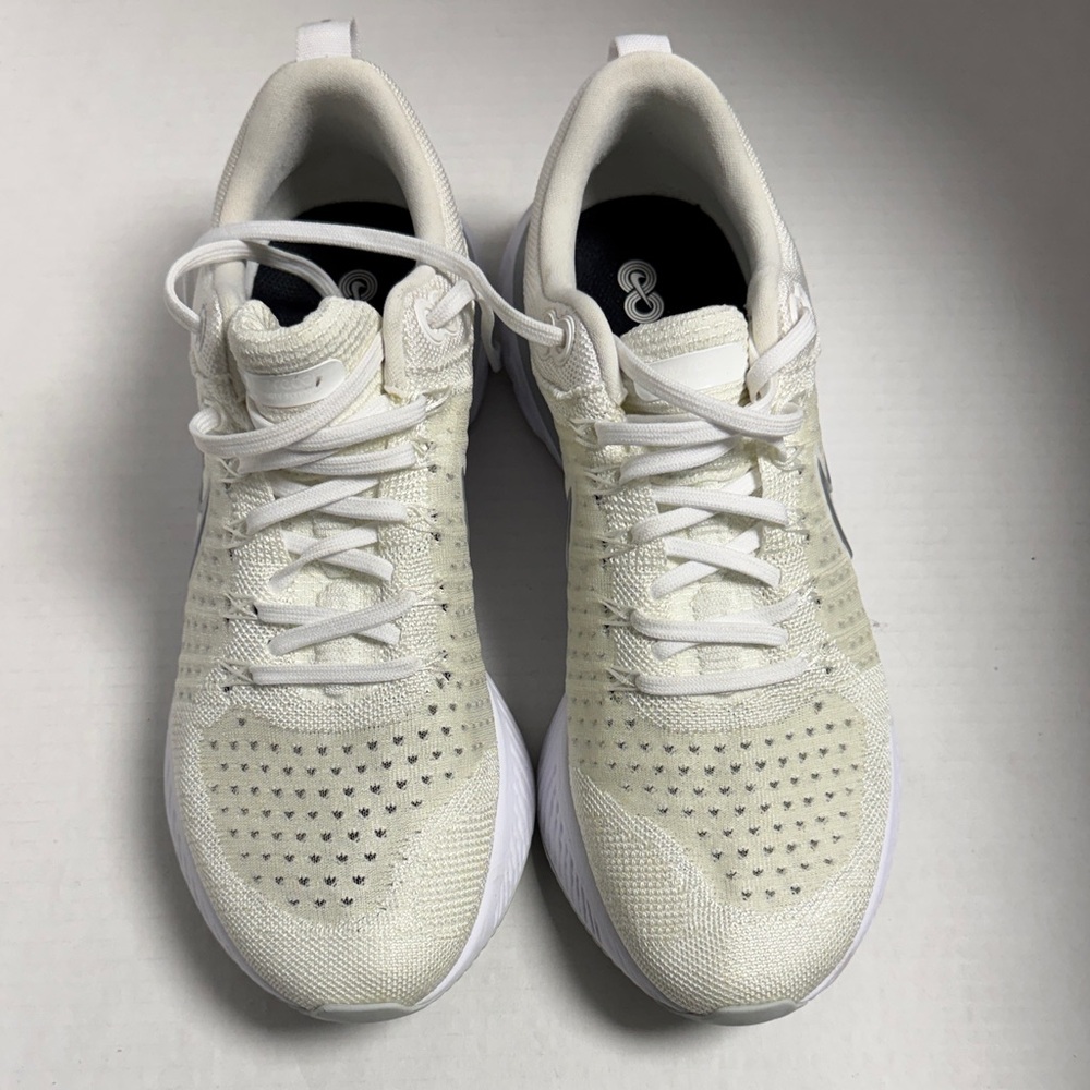 Nike White Women's Sneakers
